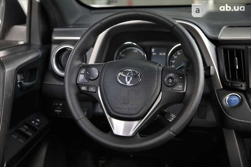 Toyota RAV4 2017 - фото 15