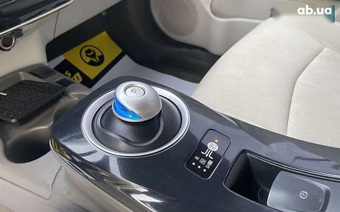 Nissan Leaf 2011 - фото 13