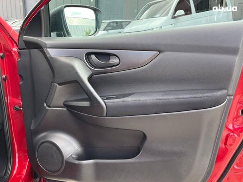 Nissan Qashqai 2014 красный - фото 26