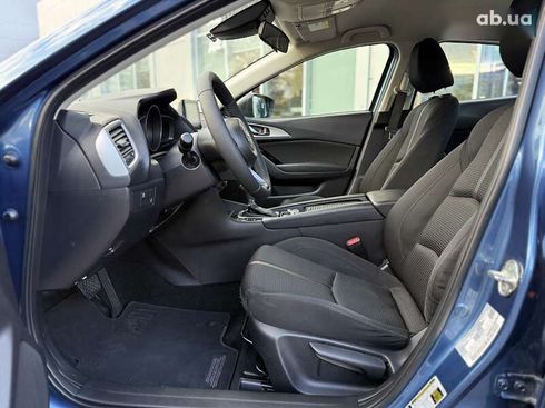 Mazda 3 2017 - фото 16