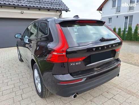 Volvo XC60 2019 черный - фото 8