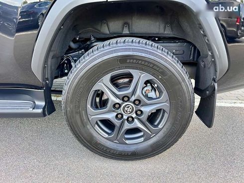 Toyota Land Cruiser 2023 - фото 17