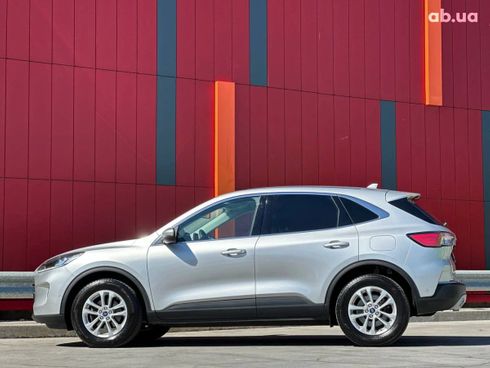 Ford Kuga 2020 - фото 4