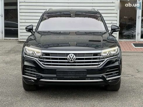 Volkswagen Touareg 2018 - фото 6