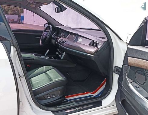 BMW 5 серия 2012 - фото 19