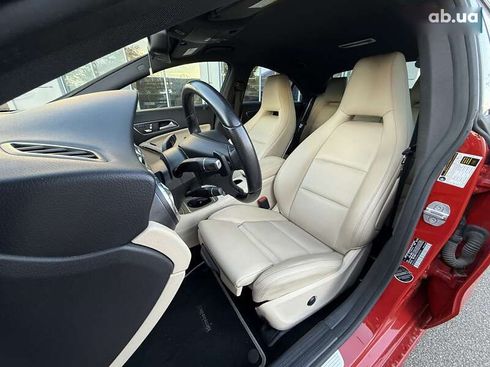 Mercedes-Benz CLA-Класс 2018 - фото 16