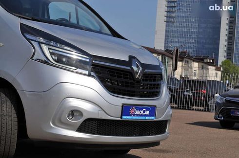 Renault Trafic 2020 - фото 8