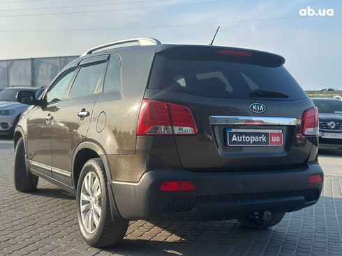 Kia Sorento 2010 коричневый - фото 7
