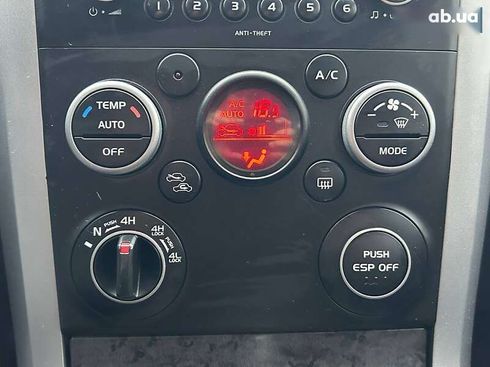 Suzuki Grand Vitara 2010 - фото 23
