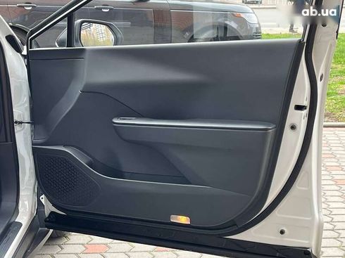 Toyota bZ 2023 - фото 24