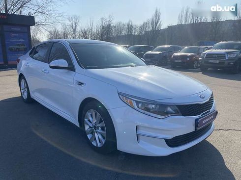 Kia Optima 2018 - фото 3