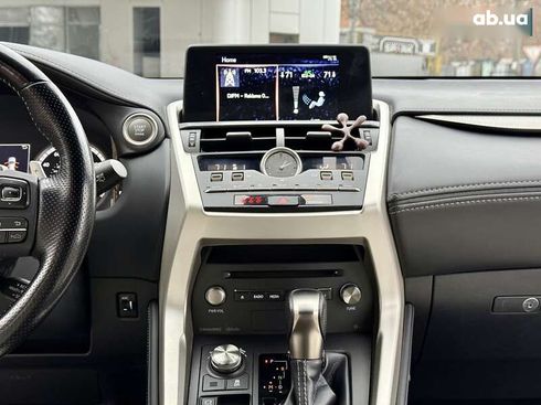 Lexus NX 2021 - фото 29