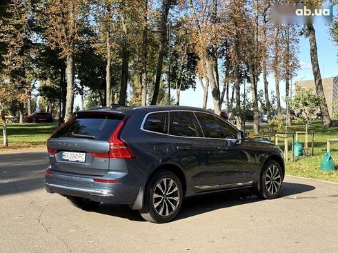 Volvo XC60 2023 - фото 10