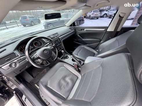 Volkswagen Passat 2017 - фото 20