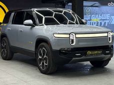 Продаж вживаних Rivian в Чернівцях - купити на Автобазарі