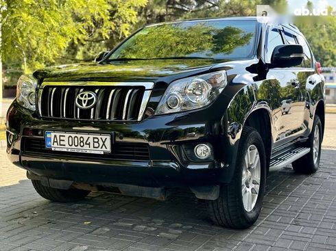 Toyota Land Cruiser Prado 2010 - фото 4