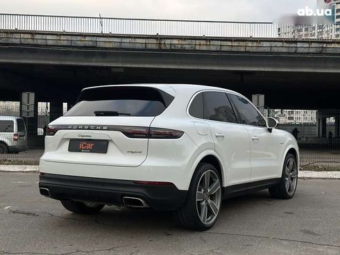 Porsche Cayenne 2019 - фото 12