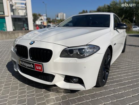 BMW 5 серия 2016 белый - фото 13