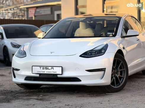 Tesla Model 3 2021 - фото 3