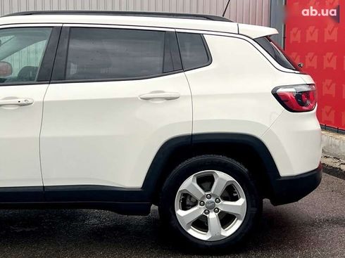 Jeep Compass 2017 - фото 12