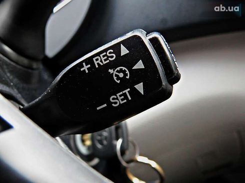 Toyota Highlander 2013 - фото 11
