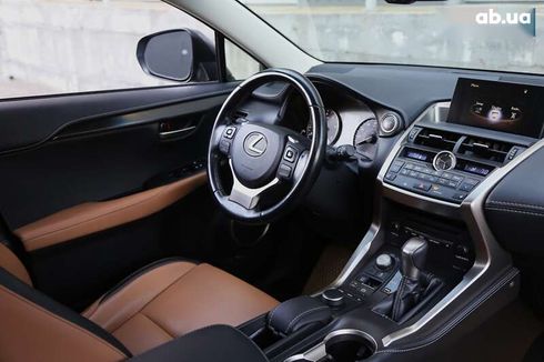 Lexus NX 2017 - фото 13