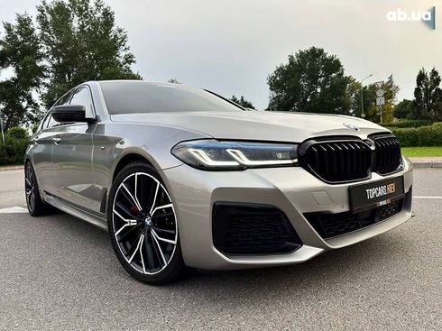 BMW 5 серия 2021 - фото 13