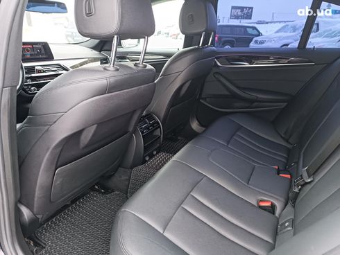 BMW 5 серия 2017 черный - фото 39