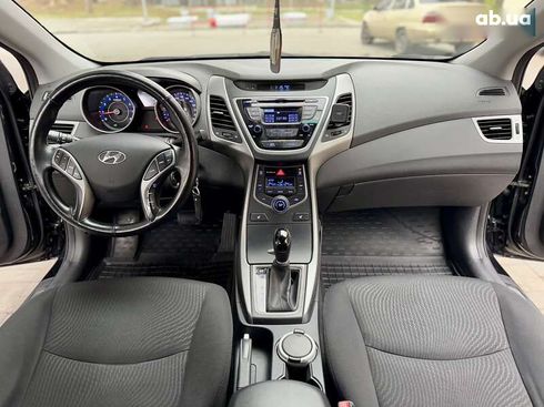 Hyundai Elantra 2014 - фото 24