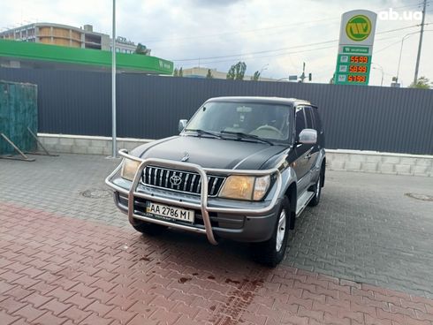 Toyota Land Cruiser Prado 2000 черный - фото 15