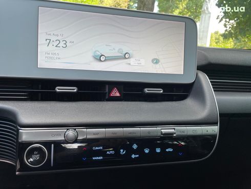 Hyundai Ioniq 5 2023 серый - фото 26