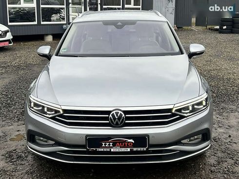 Volkswagen Passat 2021 - фото 2