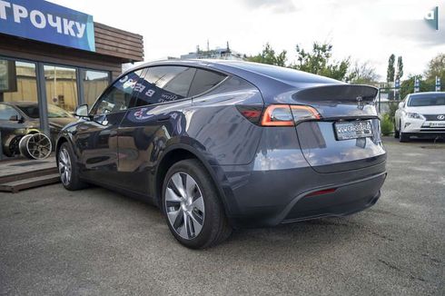 Tesla Model Y 2023 - фото 11