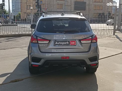 Mitsubishi ASX 2020 серый - фото 5