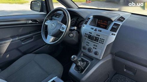 Opel Zafira 2009 - фото 17