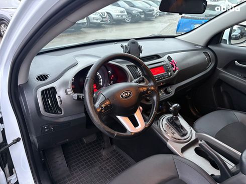Kia Sportage 2014 белый - фото 19
