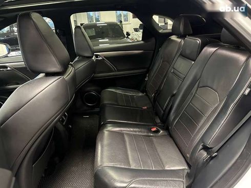 Lexus RX 2017 - фото 13