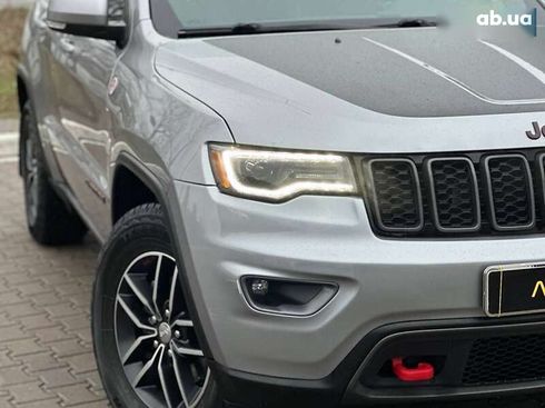 Jeep Grand Cherokee 2017 - фото 10