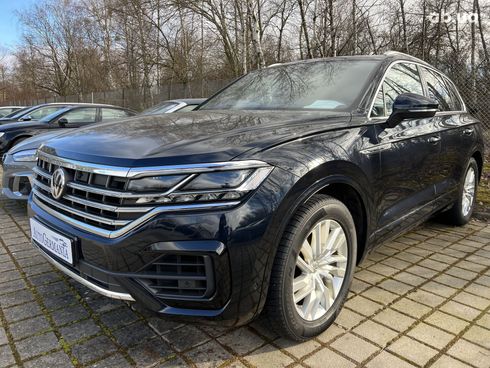 Volkswagen Touareg 2022 - фото 16