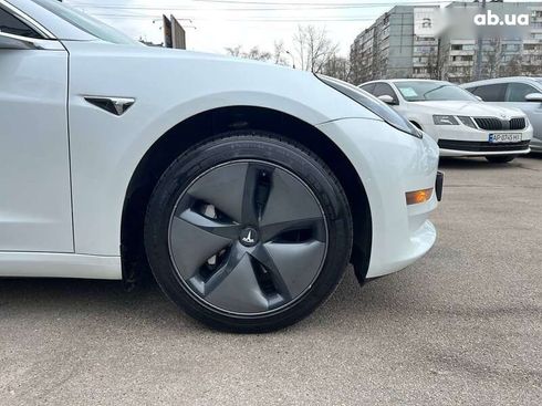 Tesla Model 3 2019 - фото 14