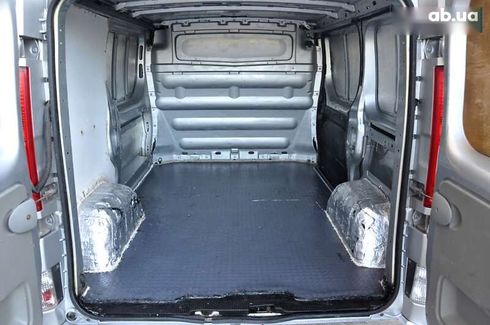 Opel Vivaro 2014 - фото 18