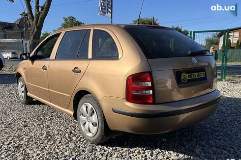 Skoda Fabia 2001 - фото 4