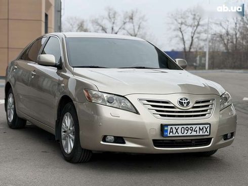 Toyota Camry 2007 - фото 5