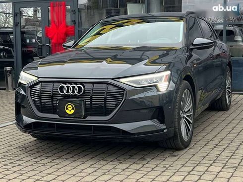 Audi E-Tron 2020 - фото 3