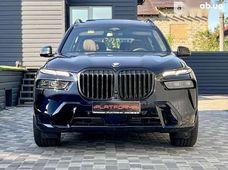 Продаж вживаних BMW X7 2023 року - купити на Автобазарі