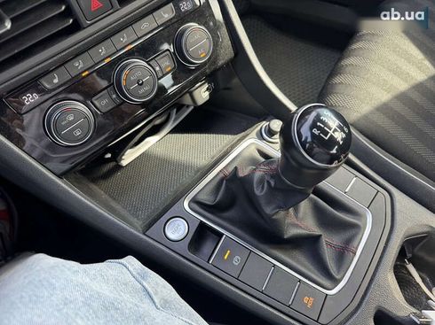 Volkswagen Jetta 2019 - фото 26