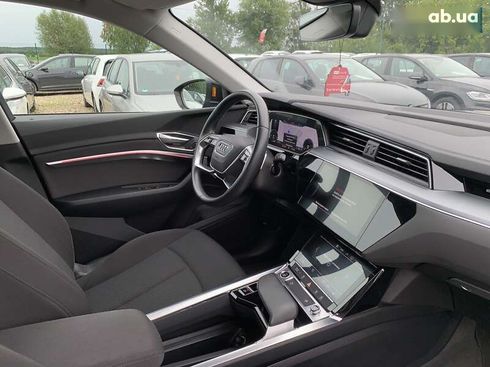 Audi E-Tron 2020 - фото 3