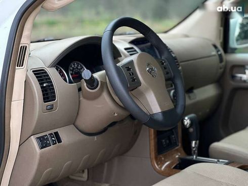 Nissan Pathfinder 2005 - фото 9