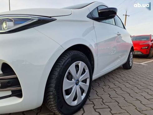 Renault Zoe 2021 - фото 9