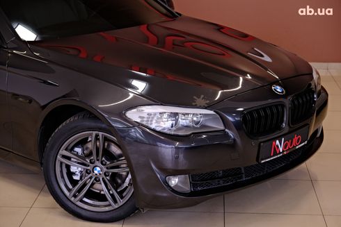 BMW 5 серия 2013 серый - фото 3